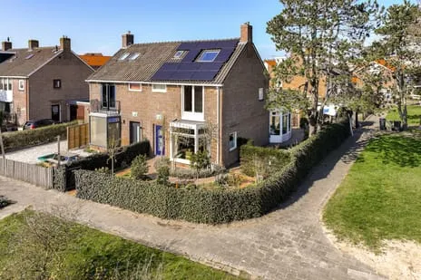 Vrijstaande woning te koop: Frans Zwaanstraat 2, Brederode- Gerkestraat e.o. Zandvoort