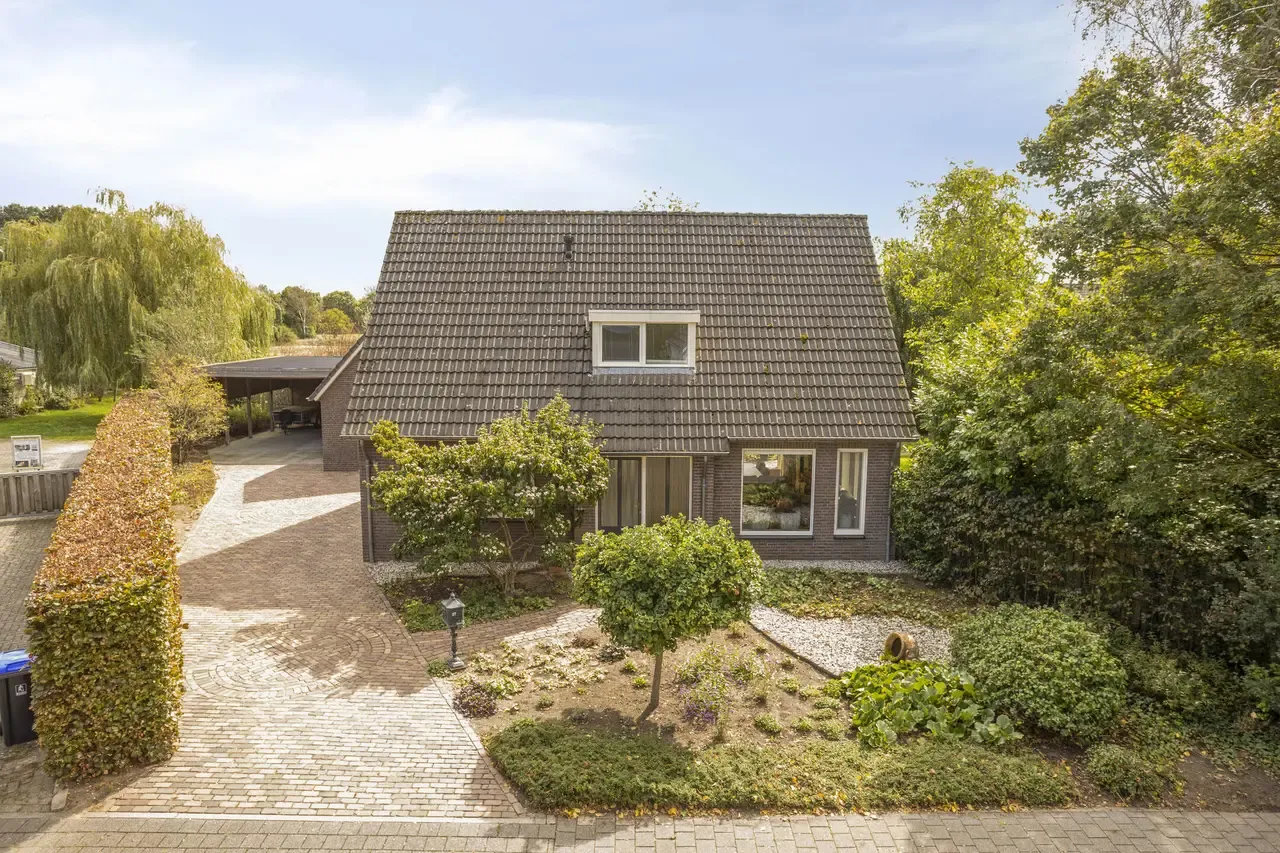 Vrijstaande woning te koop: Franssenstraat 27, Vianen Nb