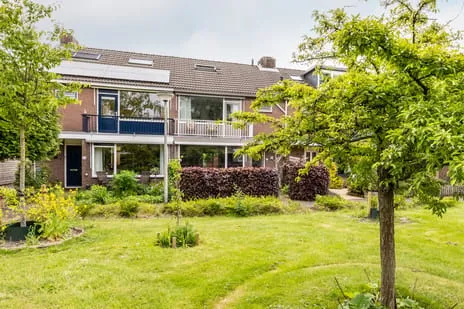 Tussenwoning te koop: Franz Lehárlaan 72, Schouwbroekerpolder Heemstede