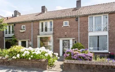 Tussenwoning te koop: Frederik Hendriklaan 83, De Vliert 'S-Hertogenbosch