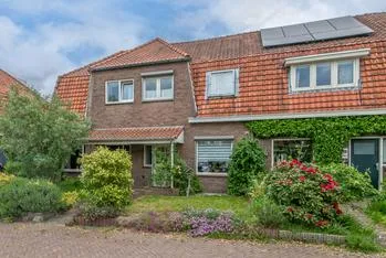 Terraced house for sale: Frederik Hendrikstraat 10, Ekenrooi Waalre