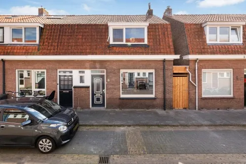 Hoekwoning te koop: Frederik Hendrikstraat 32, Brunnepe Kampen