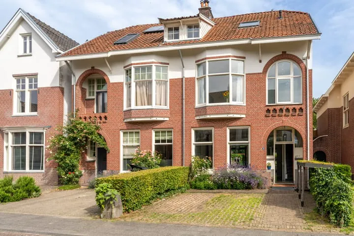 Terraced house for sale: Frederik van Blankenheymstraat 24, Bekenstein / De Luiaard Amersfoort