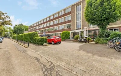 Appartement te koop: Frederik van Eedenlaan 51, Staatsliedenkwartier Hilversum