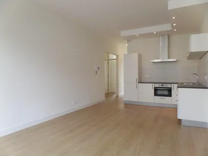Appartement te huur: Frederik Hendriklaan 240, 'S-Gravenhage