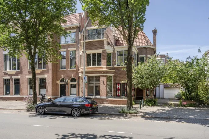Hoekwoning te koop: Frederik Hendriklaan 3, 'S-Gravenhage