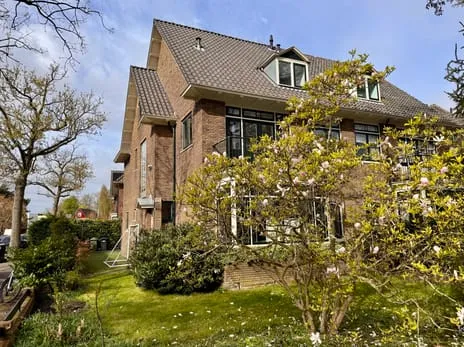Twee-onder-één-kap te koop: Frederik Hendriklaan 55, Zuiderhout Haarlem