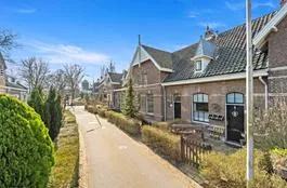 Tussenwoning te koop: Frederik Matthesstraat 7, Agnetaparkbuurt Delft