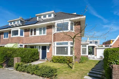 Hoekwoning te koop: Frederik van Eedenplein 18, Zandvoortselaan en Berkenrode en omgeving Heemstede