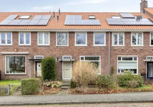 Tussenwoning te koop: Frederik van Eedenstraat 11, Arnhem