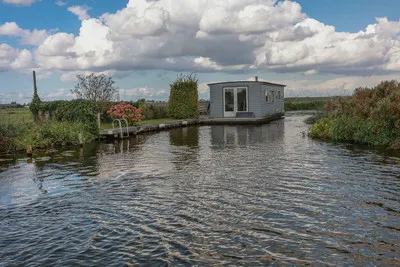 Woning te koop: Frederikskade 10W, Hoogmade Hoogmade