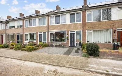 Tussenwoning te koop: Fregatstraat 100, Veendam