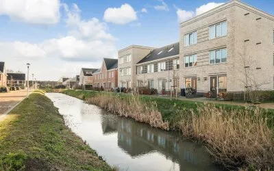 Tussenwoning te koop: Fresiatuin 6, Tuindershof Pijnacker