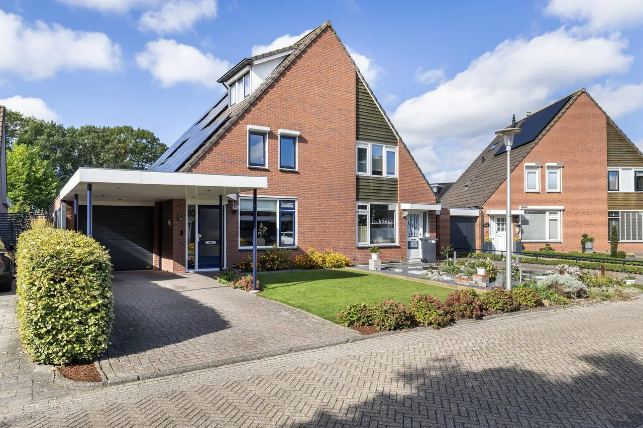 Hoekwoning te koop: Frida Katzstraat 5, Coevorden
