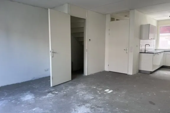 Tussenwoning te huur: Friesestraatweg 209-19, Friesestraatweg Groningen