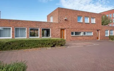 Tussenwoning te koop: Frits Diepenlaan 68, Singels 'S-Gravenhage