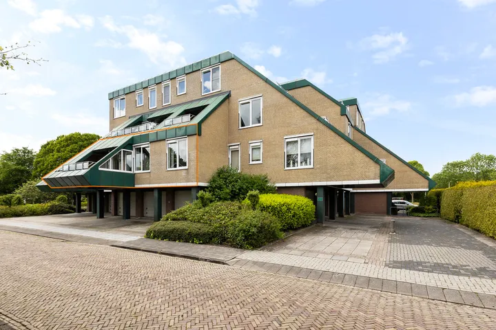 Appartement te koop: Frittemaleane 1-015, Omgeving Leeuwarderweg en bungalowpark Sneek
