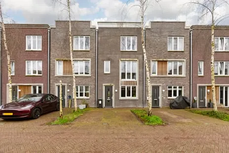 Tussenwoning te koop: Fritz Dietrich Kahlenbergstraat 7A, Theo van Goghparkbuurt Amsterdam
