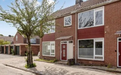 Hoekwoning te koop: Fröbelstraat 12, Spijkerboorbuurt Haarlem