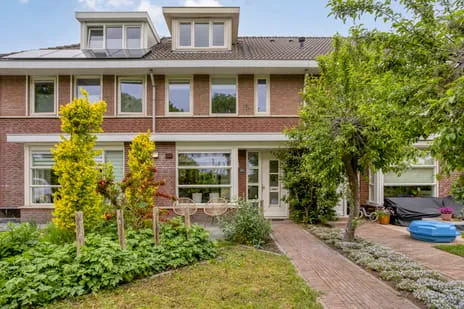 Tussenwoning te koop: Fruitlaan 24, Klaverkamp-Klein Rome Bemmel