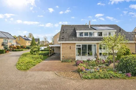 Hoekwoning te koop: Fruitplein 8, Kern Beneden-Leeuwen Beneden-Leeuwen