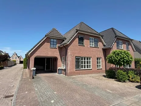 Twee-onder-één-kap te koop: G J Soppestraat 8, Steenwijksmoer Coevorden