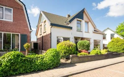 Twee-onder-één-kap te koop: G.J. van Heekstraat 167, Tubantia-Toekomst Enschede