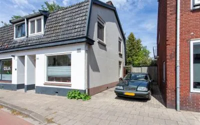 Twee-onder-één-kap te koop: G.J. van Heekstraat 396, Tubantia-Toekomst Enschede
