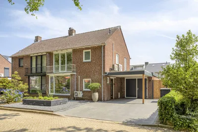 Twee-onder-één-kap te koop: Gabriël Metsustraat 12, Bakelgeert-Noord Boxmeer