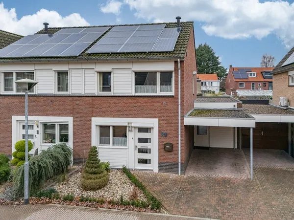 Tussenwoning te koop: Gabriëlstraat 17, Kern 't Ven Venlo