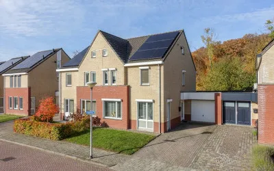 Tussenwoning te koop: Gadiotstraat 9, Eygelshoven
