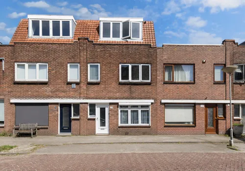 Terraced house for sale: Gaffelstraat 70, Blauwe Kei Breda