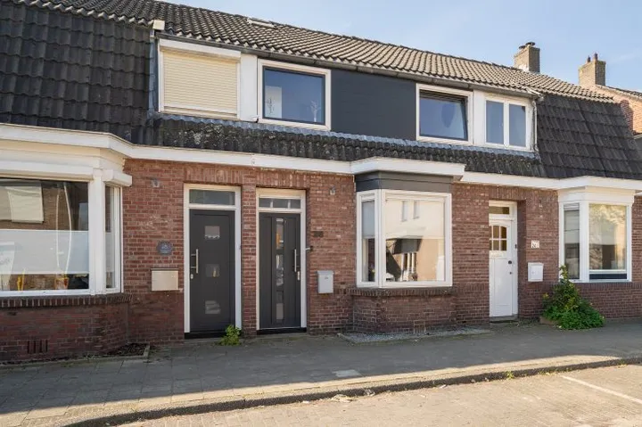 Tussenwoning te koop: Gagelstraat 26, Bentveld-Bultserve Enschede