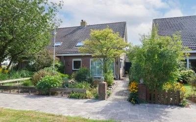 Semi-detached for sale: Galeihof 5, Oosterpark Harlingen