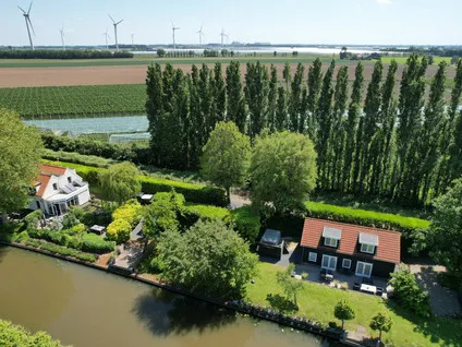 Vrijstaande woning te koop: Galgendijk 5, Dinteloord Dinteloord