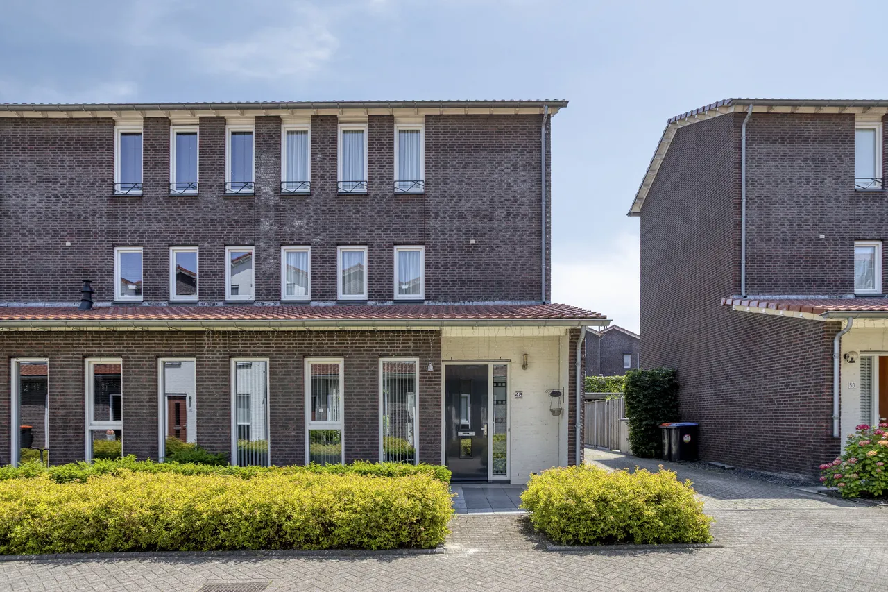 Twee-onder-één-kap te koop: Galigaanstraat 48, Rosmalen