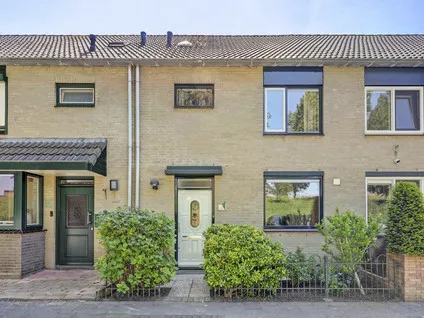 Tussenwoning te koop: Gangesstraat 60, Schenkel-Zuidoost Spijkenisse