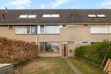 Tussenwoning te koop: Ganzebloem 21, Voorkoop Noord Culemborg