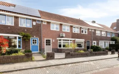 Tussenwoning te koop: Ganzebloemstraat 23, Kruidenbuurt Eindhoven