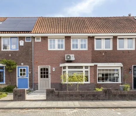 Terraced house for sale: Ganzebloemstraat 23, Kruidenbuurt Eindhoven