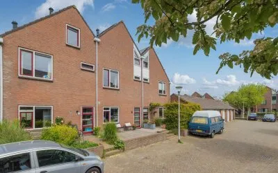 Tussenwoning te koop: Garenhof 19, Kern Binnen Noord Noordwijk