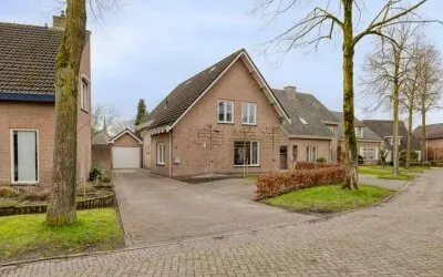 Vrijstaande woning te koop: Garstbocht 14, Hooge Mierde