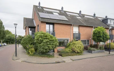 Hoekwoning te koop: Gaspelwede 2, Meerwede Noordwest Barendrecht