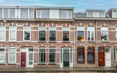 Tussenwoning te koop: Gasthuislaan 165, Leidsebuurt-west Haarlem