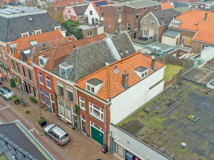 Tussenwoning te koop: Gasthuisstraat 10, Binnenstad Tiel