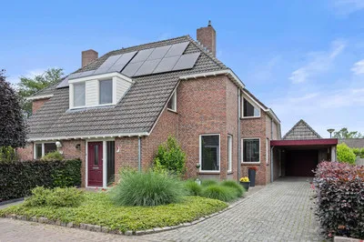 Twee-onder-één-kap te koop: Gasthuisstraat 2, Gemonde Gemonde