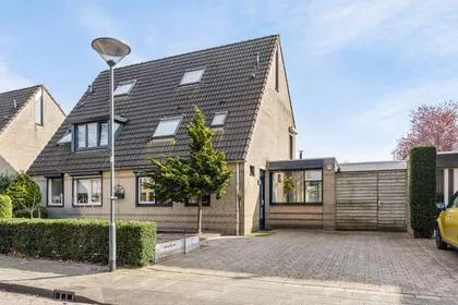 Tussenwoning te koop: Gazellelaan 29, Brouwhuis-Dorp Helmond