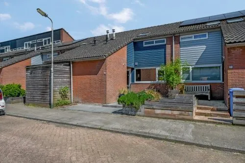 Tussenwoning te koop: Geallieerdenstraat 17, Rustenburg-Noord Amersfoort