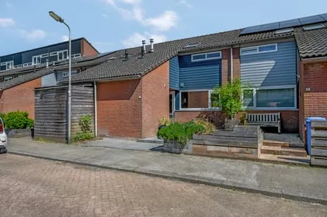 Tussenwoning te koop: Geallieerdenstraat 17, Rustenburg-Noord Amersfoort