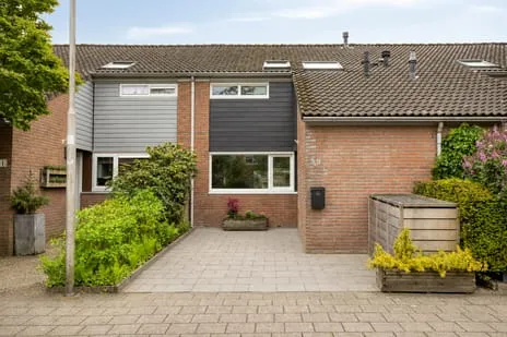 Tussenwoning te koop: Geallieerdenstraat 39, Rustenburg-Noord Amersfoort